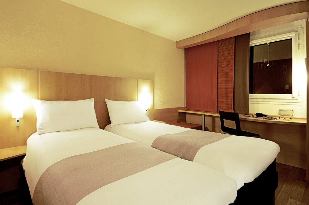Ibis Nantes Centre Tour Bretagne Hotel Buitenkant foto