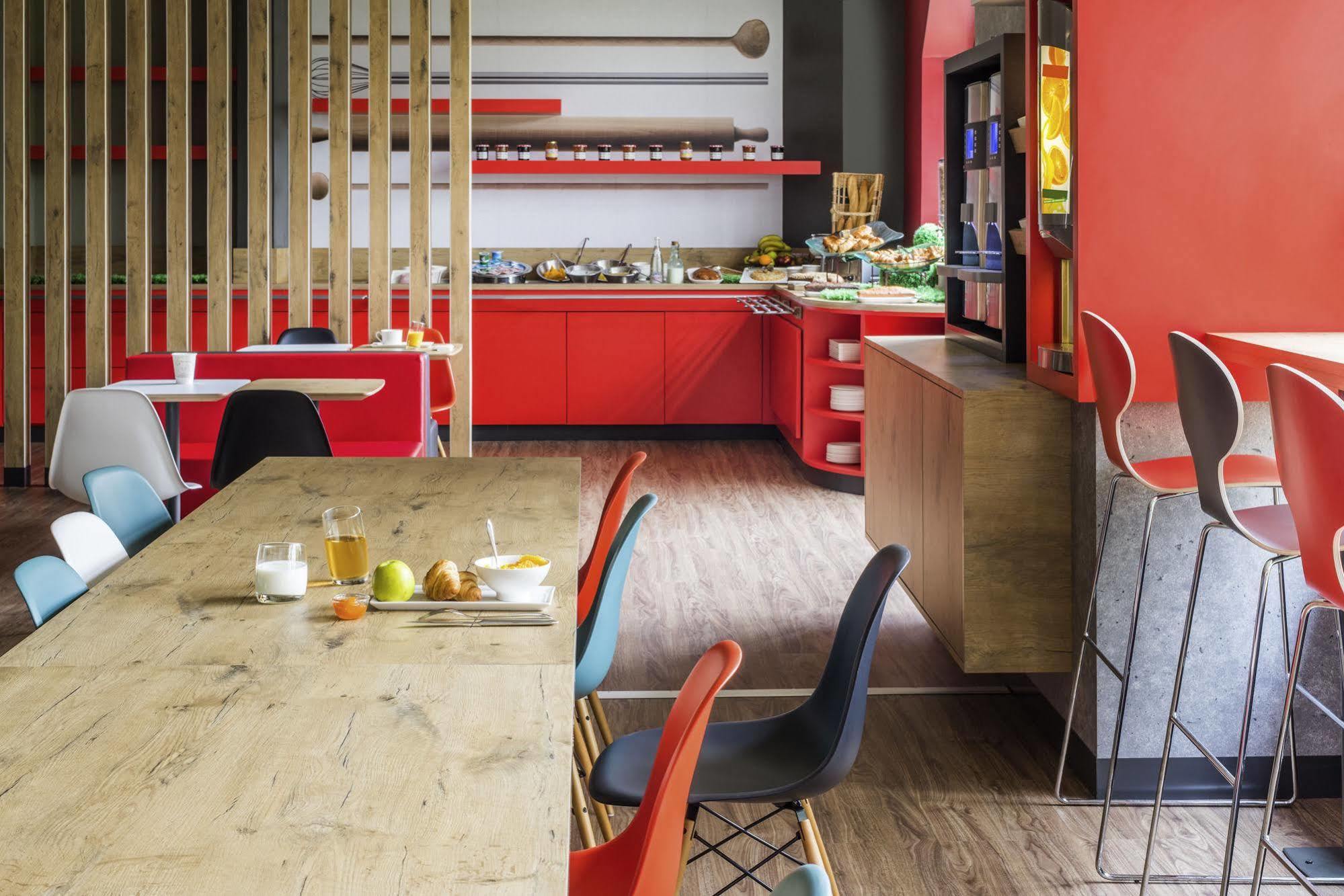 Ibis Nantes Centre Tour Bretagne Hotel Buitenkant foto